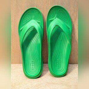 Crocs Kadee Thong Sandals Unisex Men's 6 Women's 8 Green Iconic Comfort